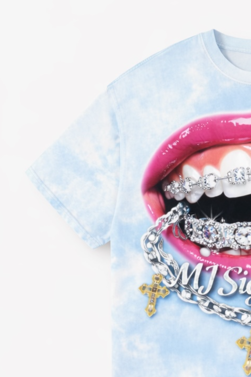 Diamond Grin Graphic T-Shirt – Sky Blue.
