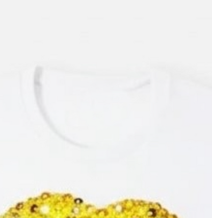Golden Drip Lip Graphic T-Shirt/White.